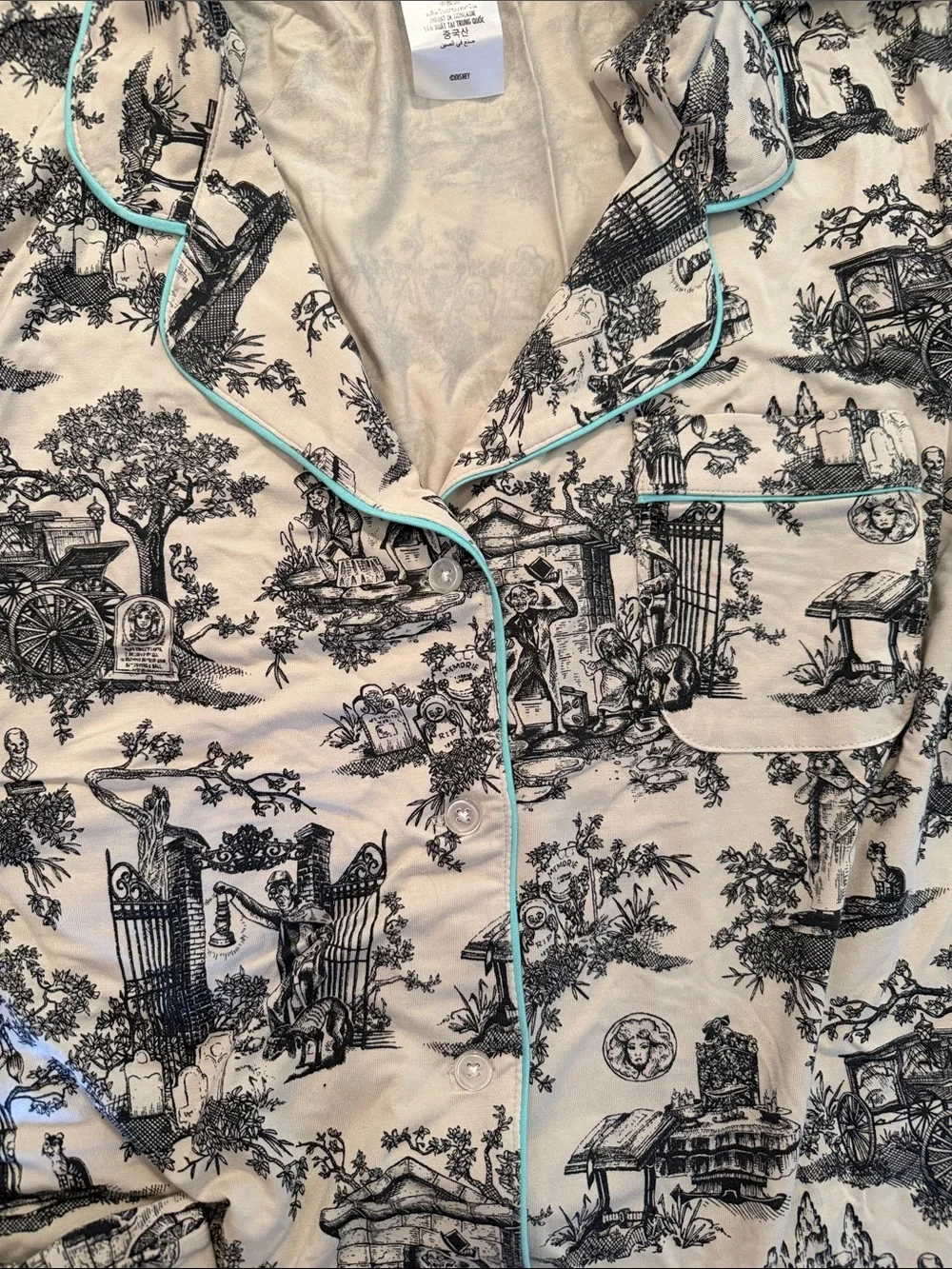 Disney Haunted Mansion Pajama Set - XL - Picture 4 of 4